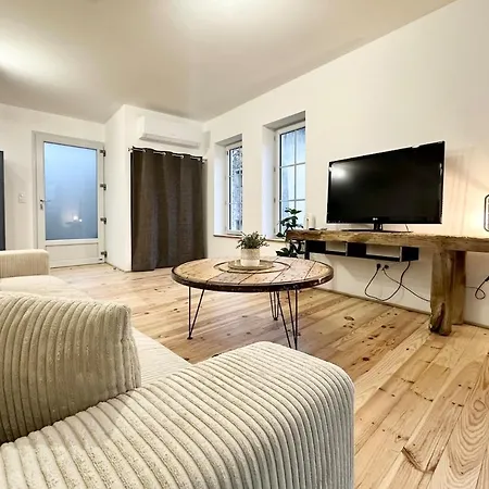 Les De Moliere Appartement *